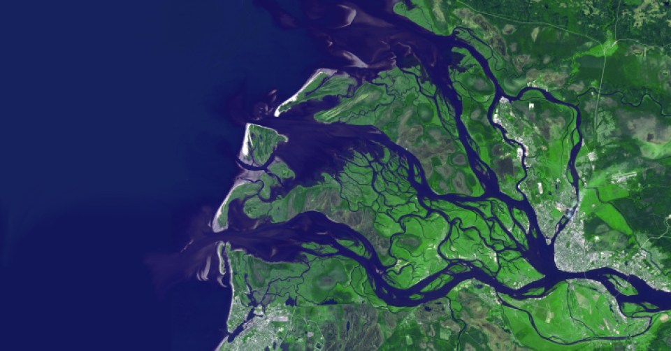 River Dvina delta (credit: NASA Terra)