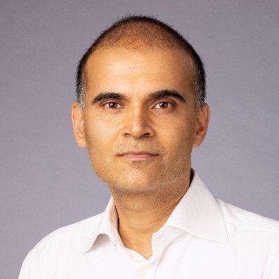 Puru Saxena